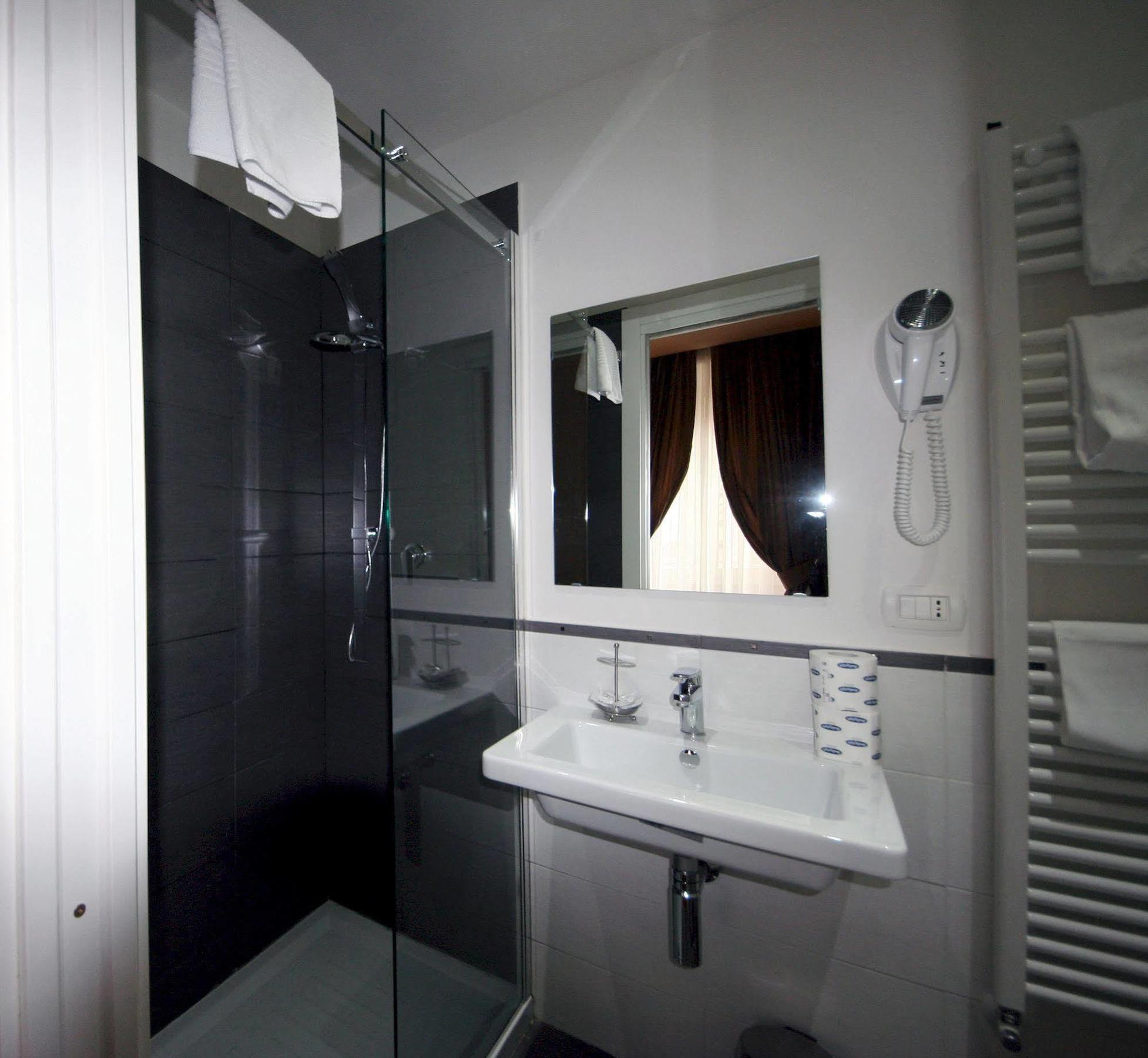 Roma Rooms Colosseum Extérieur photo